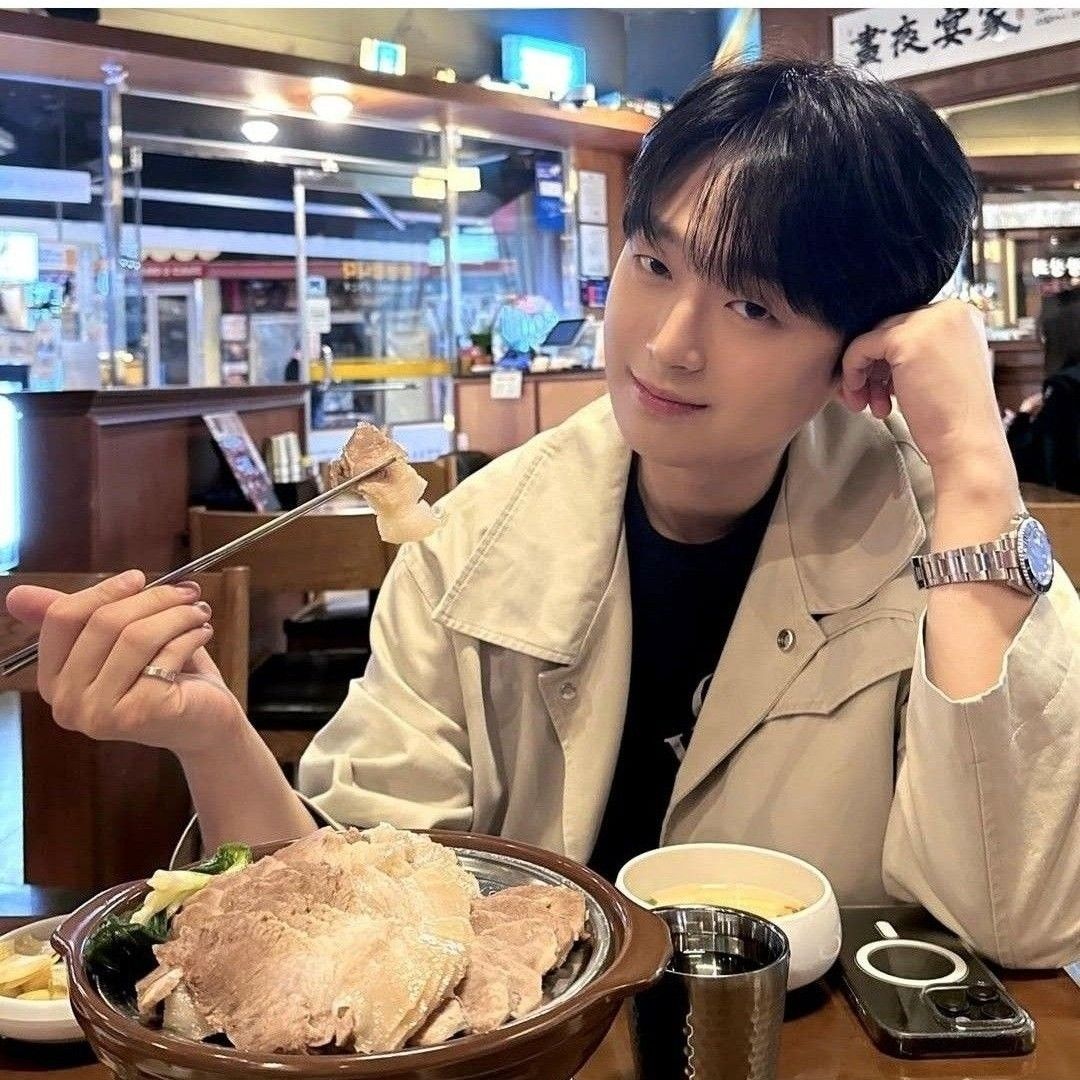 Cuplikan di balik layar dari Lee Chanwon