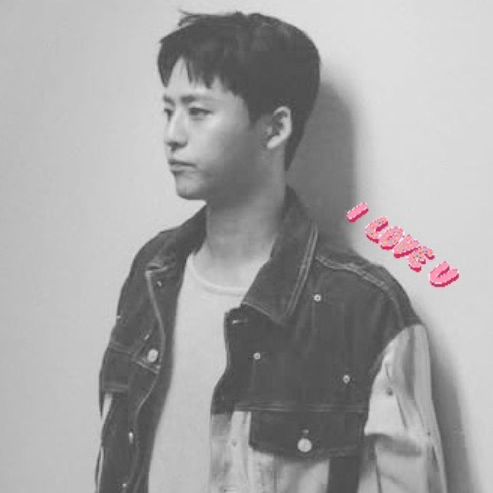 Latest photo of Lee Solomon