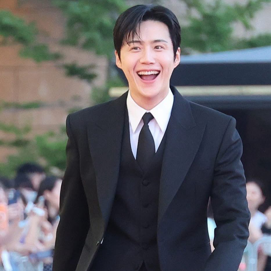 김선호 최근 활동샷