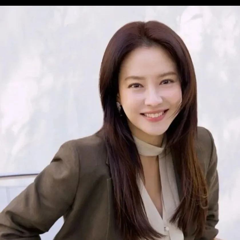 송지효의 최신 사진