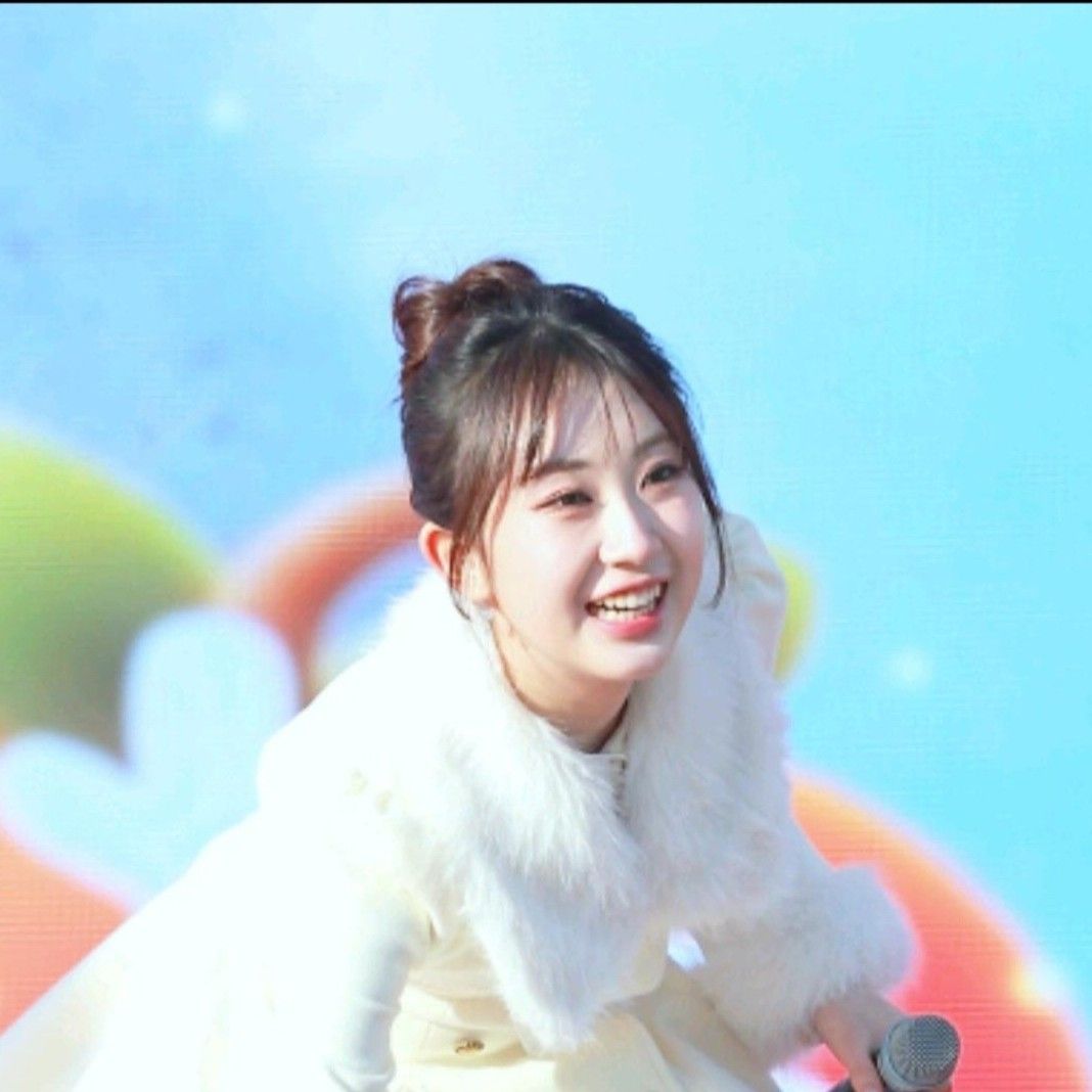 チョン・ユジンの最新写真