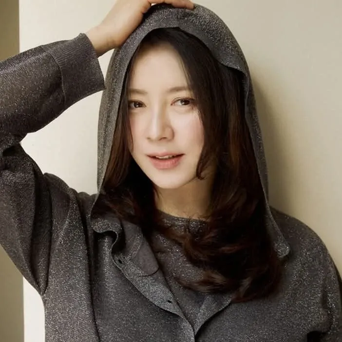 Foto kegiatan terbaru dari Song Jihyo