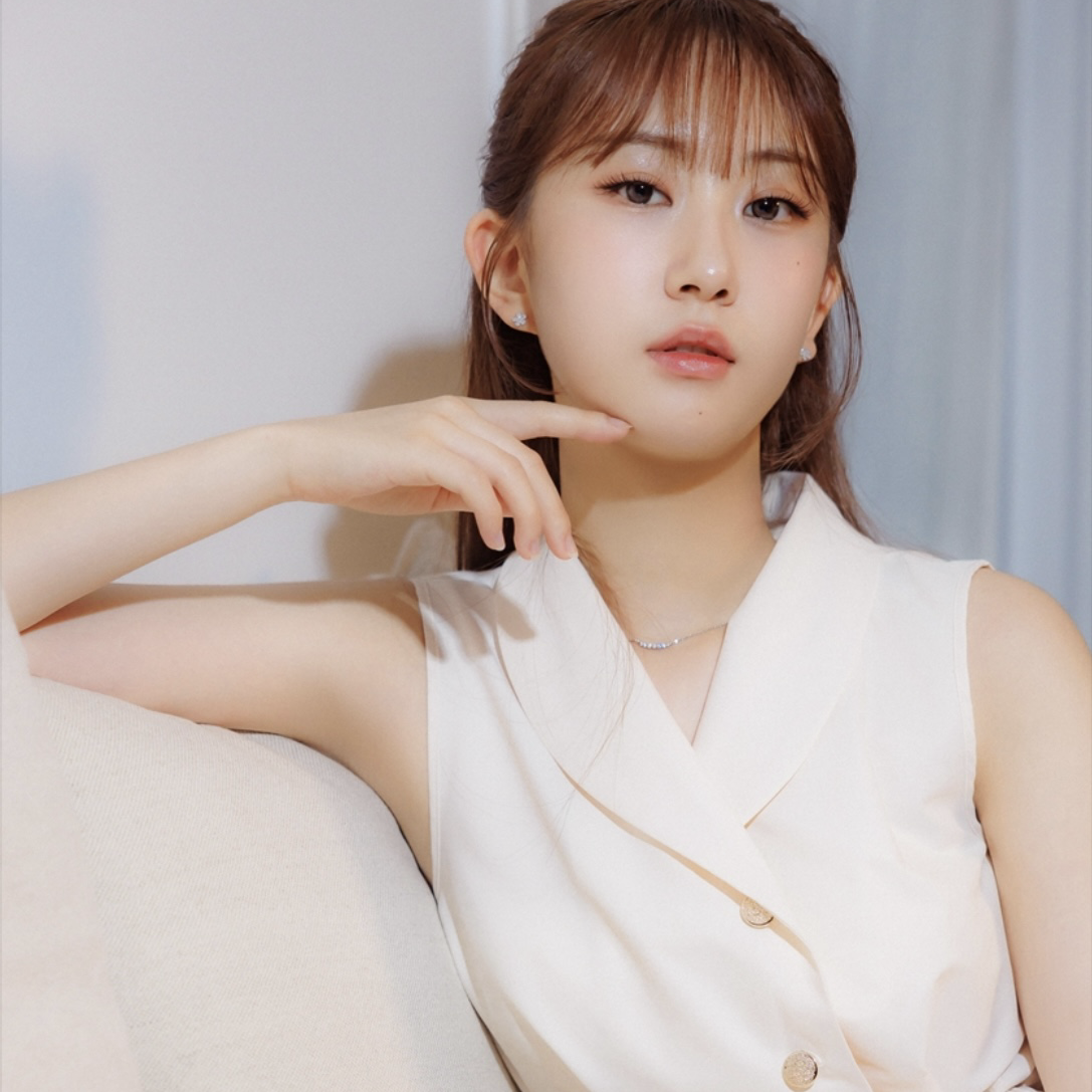 チョン・ユジンのビハインドカット