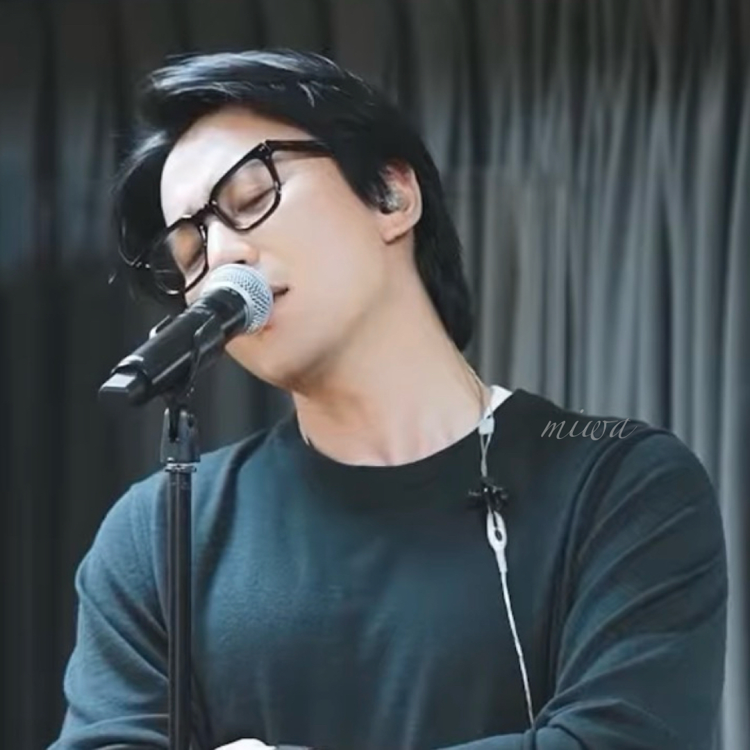 Behind-the-scenes cut of Kim Namgil