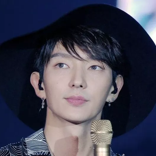 이준기의 최신 사진