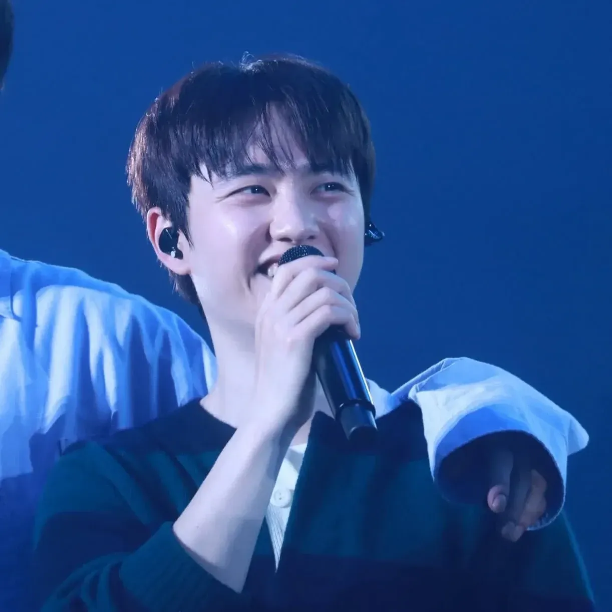 ファンが撮影したド・ギョンス (ディオ)の瞬間