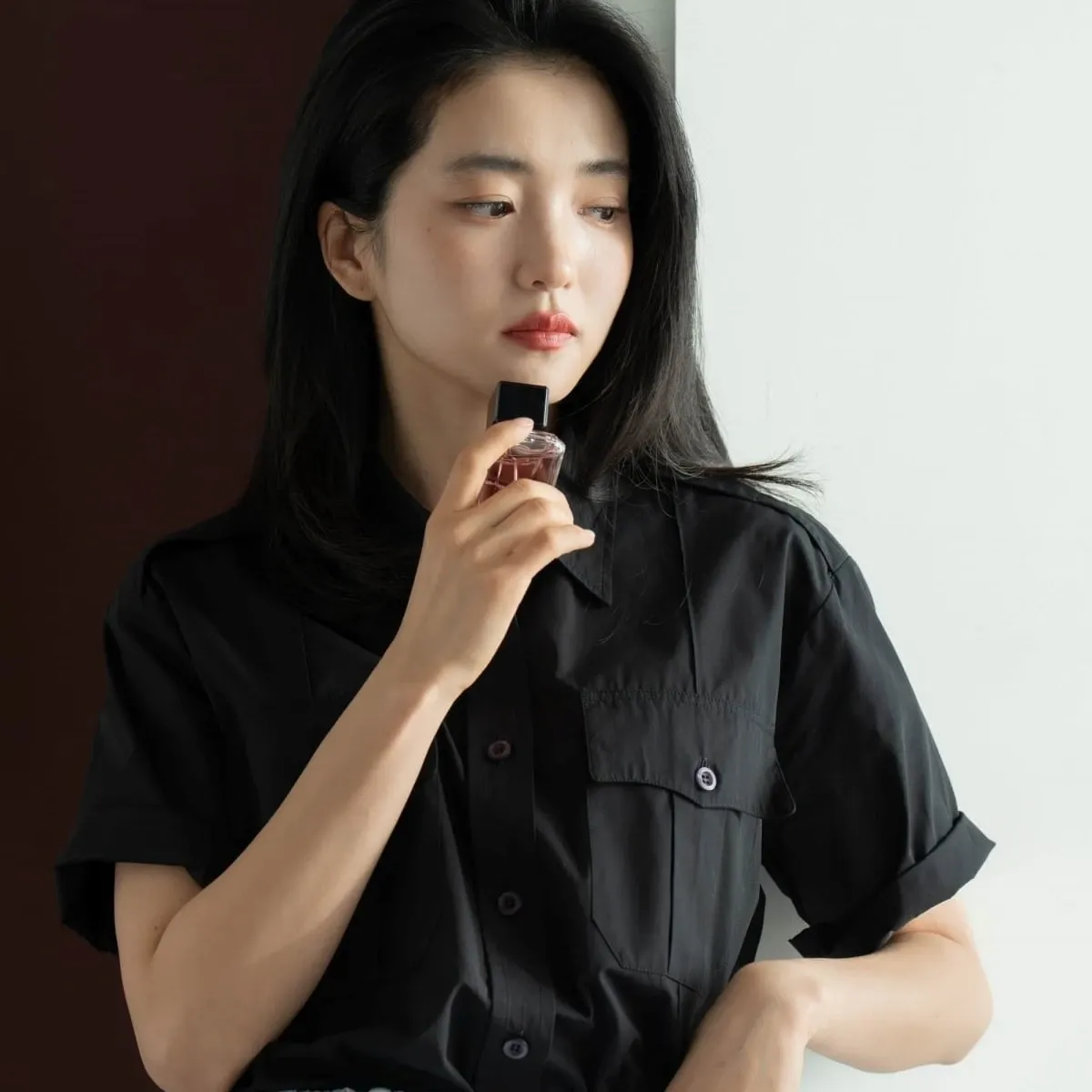 Behind-the-scenes cut of Kim Taeri