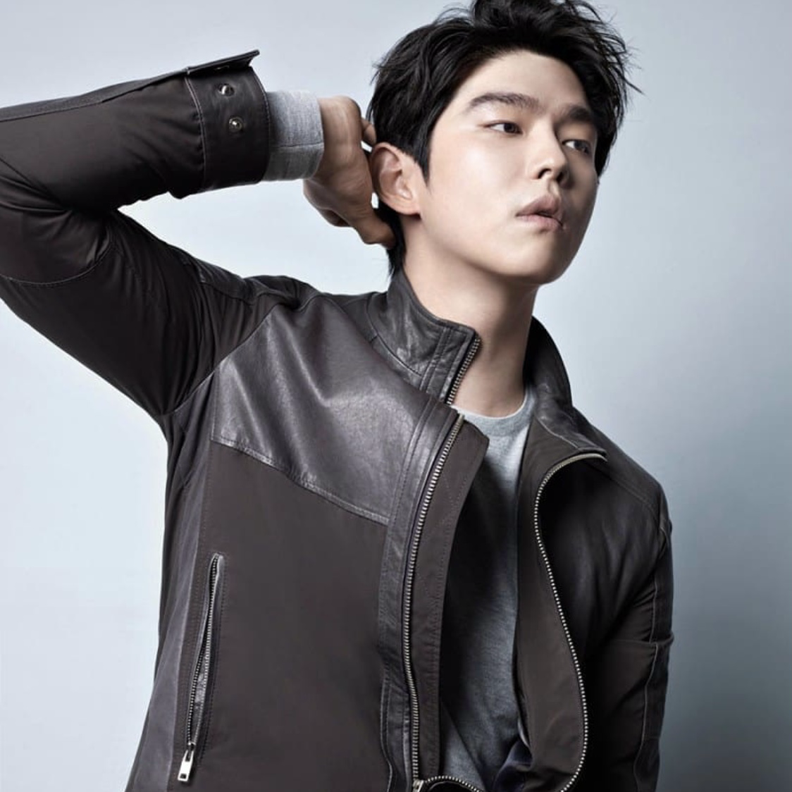 Cuplikan di balik layar dari Yoon Kyunsang
