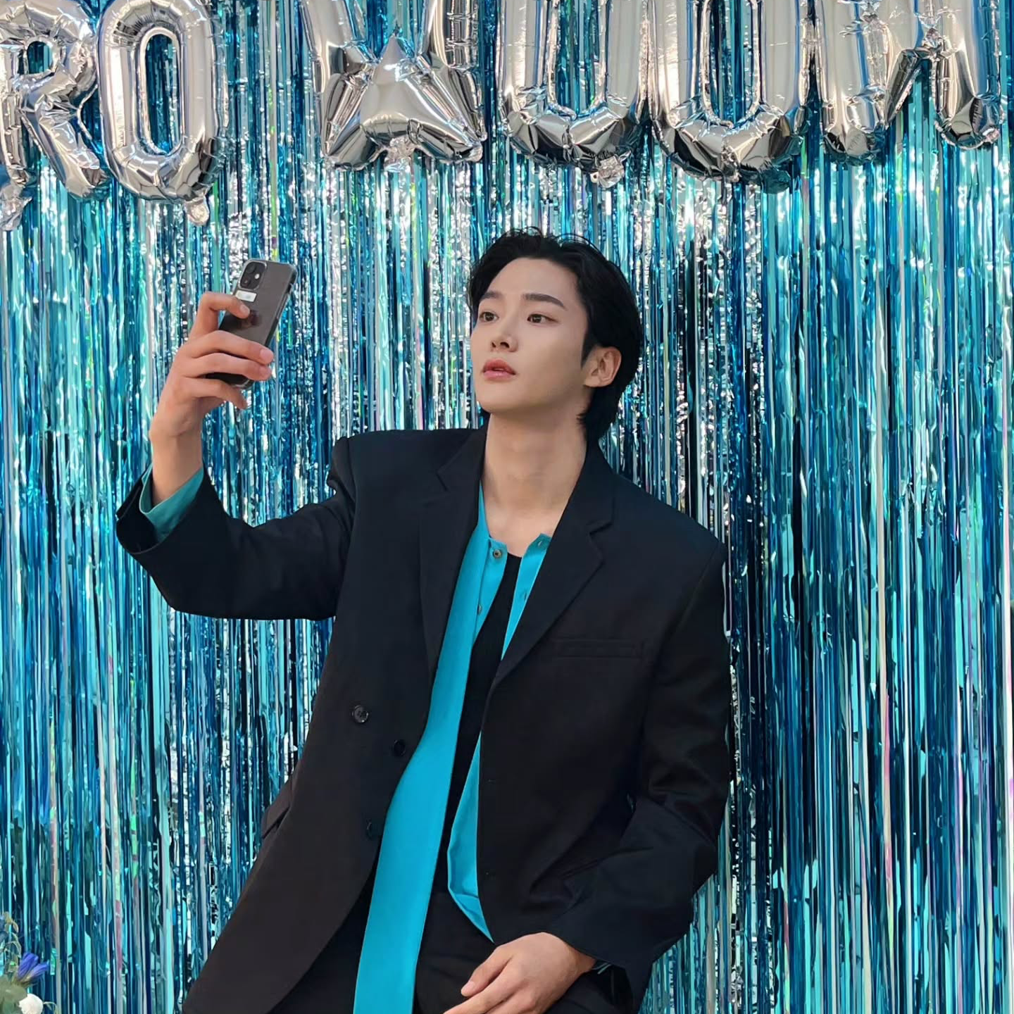 Foto kegiatan terbaru dari Rowoon
