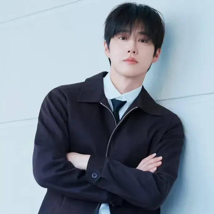Latest photo of Suho