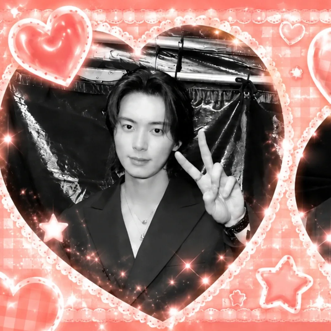 Behind-the-scenes cut of Lee Chaemin