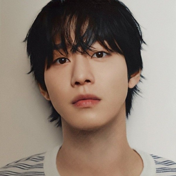Today’s standout profile photo of Ahn Hyoseop on Choeaedol Celeb