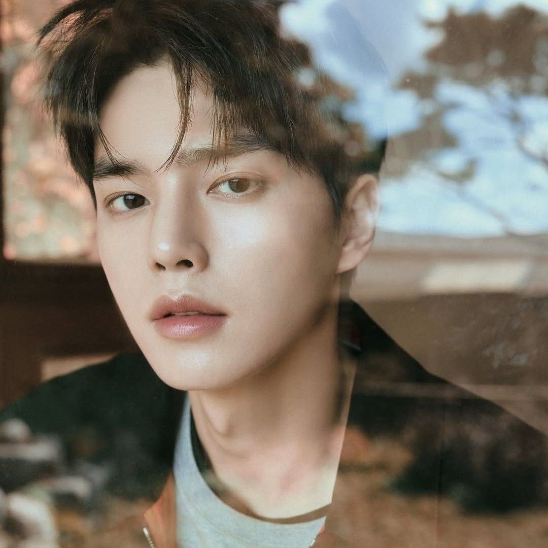 Recent activity shot of Song Kang