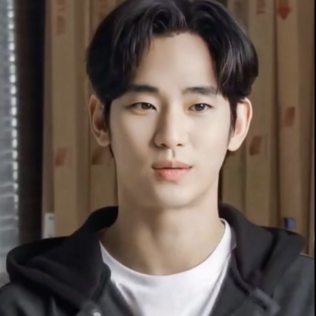 Latest photo of Kim Soohyun