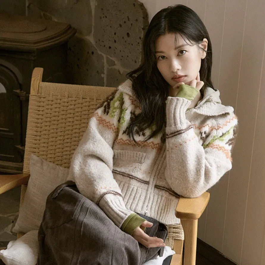 Behind-the-scenes cut of Jung Somin