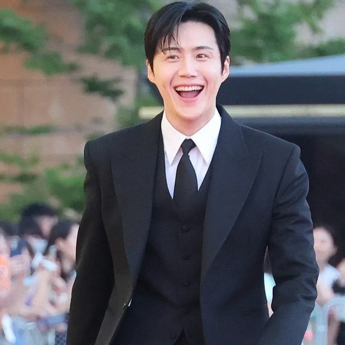 김선호 최근 활동샷