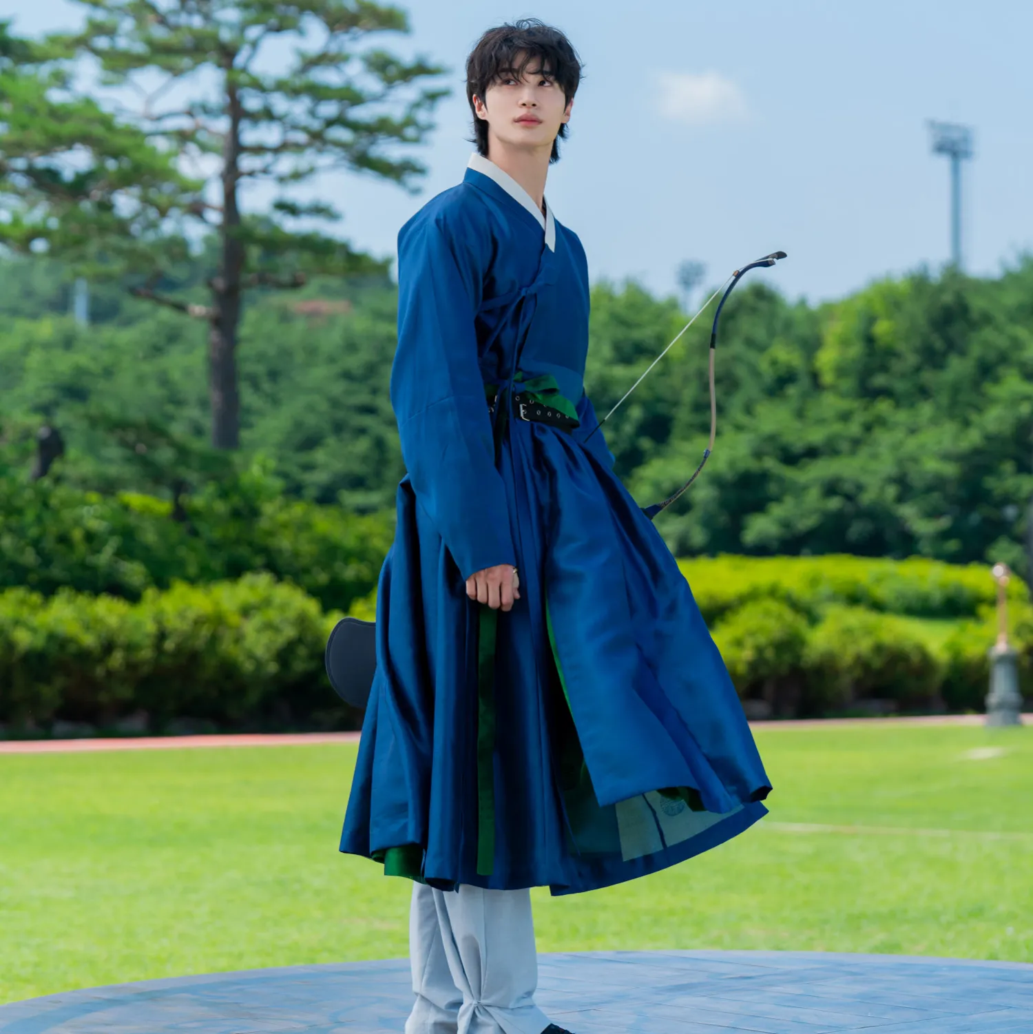 Behind-the-scenes cut of Byeon Wooseok