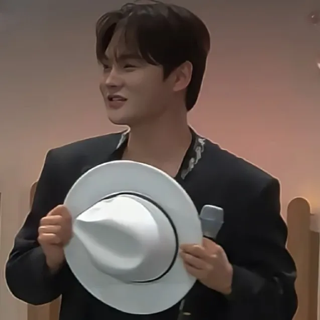 박서진 최근 활동샷