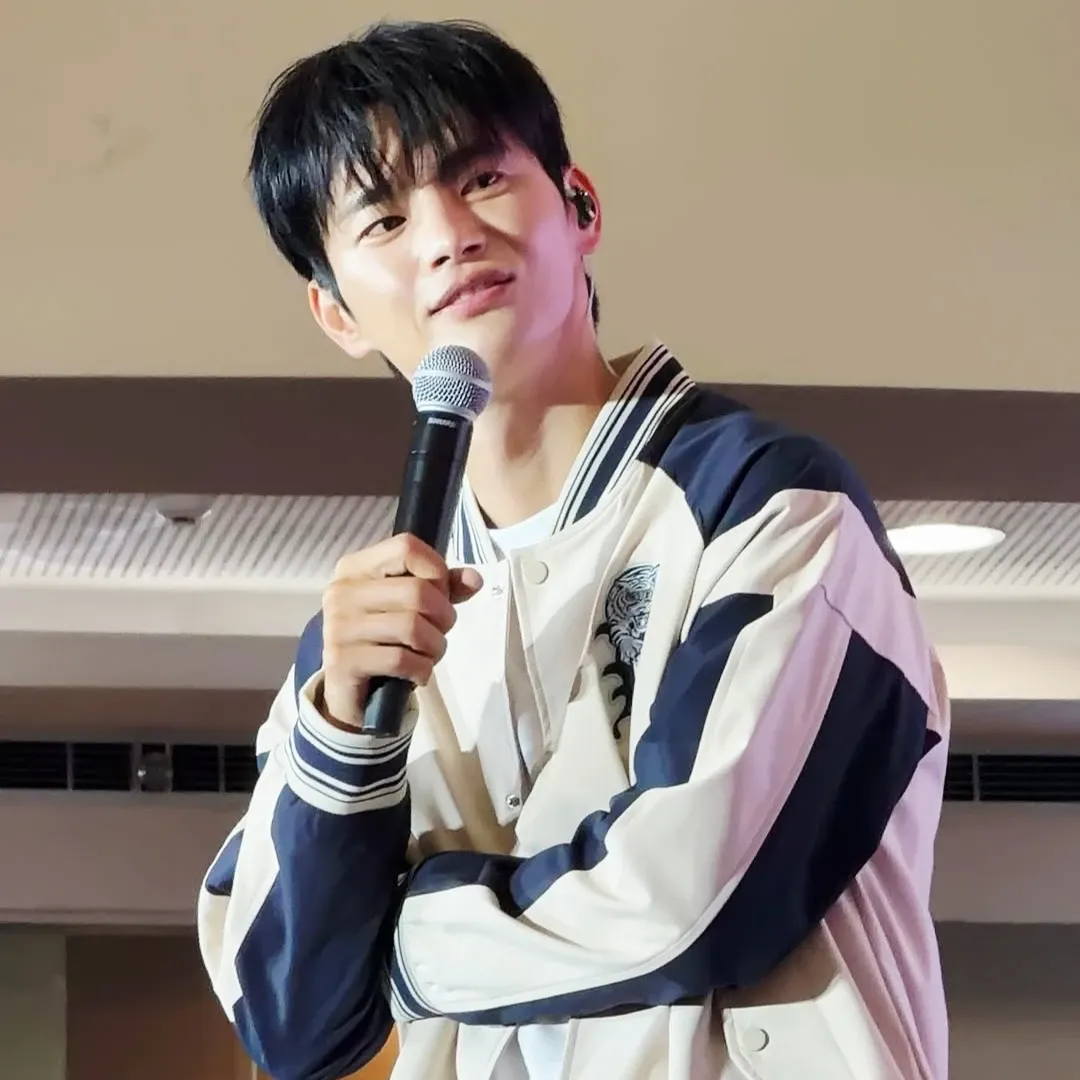 Recent activity shot of Seo Inguk