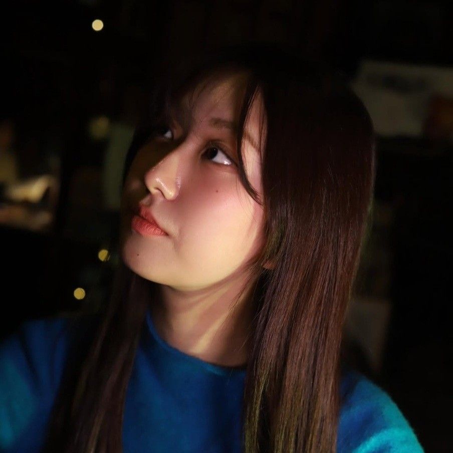 Cuplikan di balik layar dari Jeon Yujin