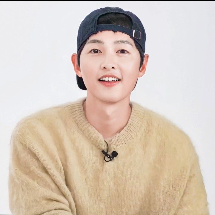 ソン・ジュンギの最近の活動ショット