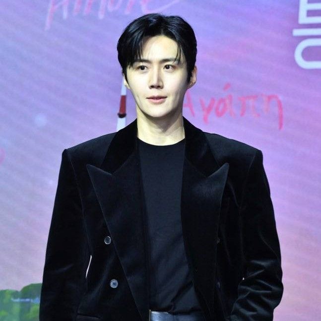 Latest photo of Kim Seonho