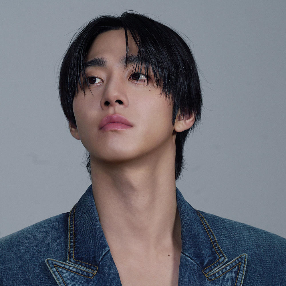 Behind-the-scenes cut of Ahn Hyoseop