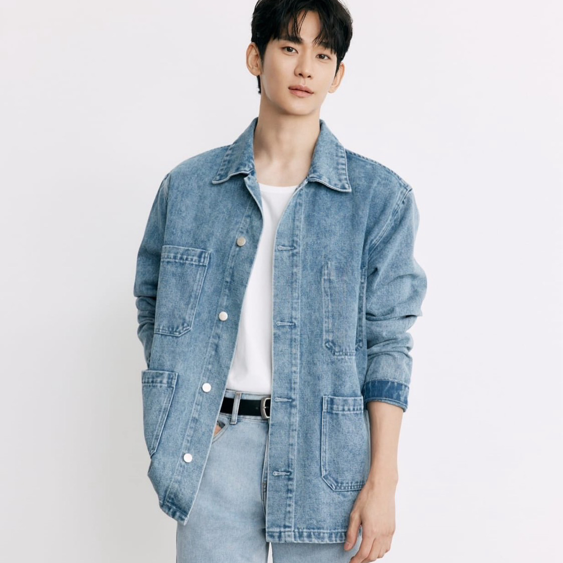 Recent activity shot of Kim Soohyun