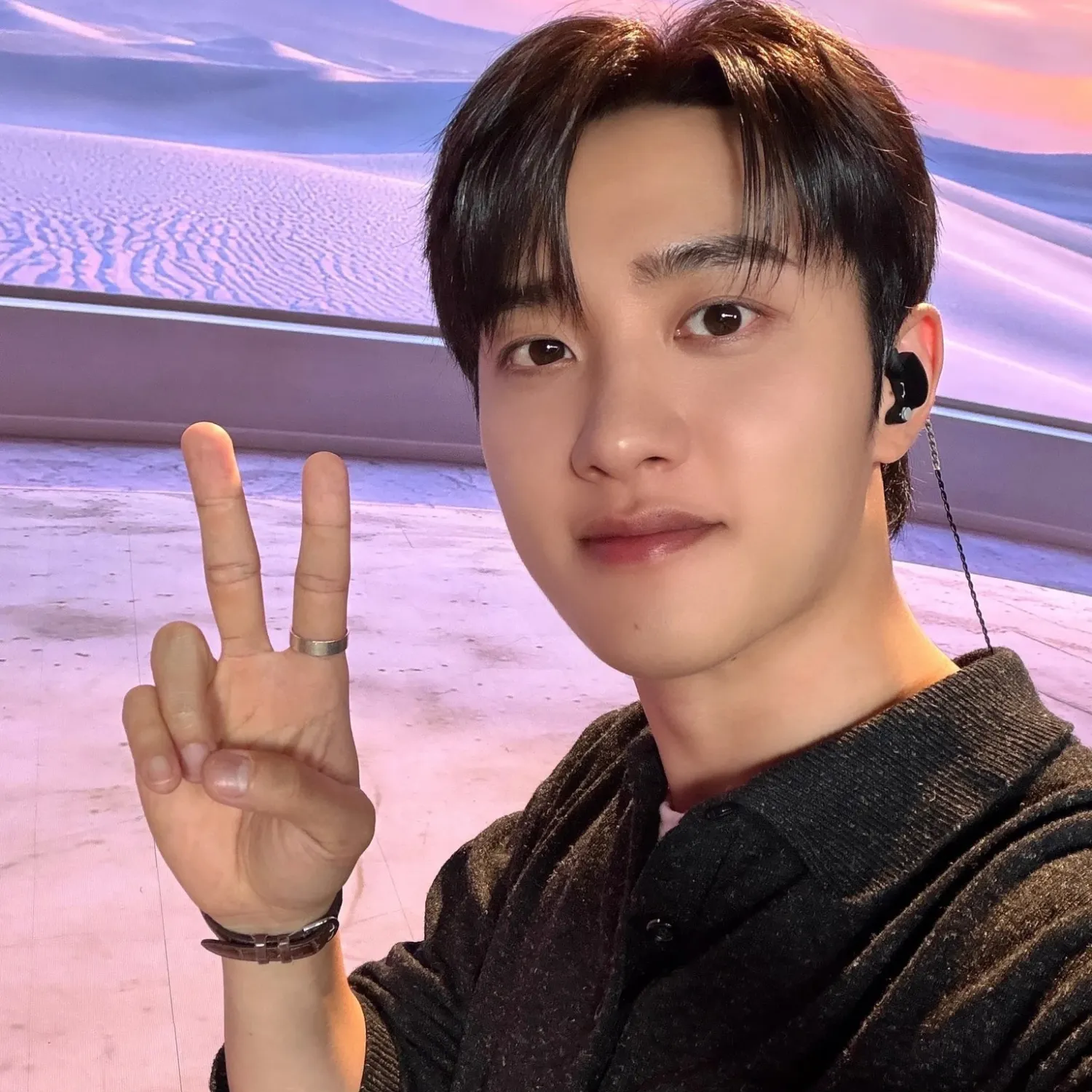 도경수 (디오)의 비하인드 컷