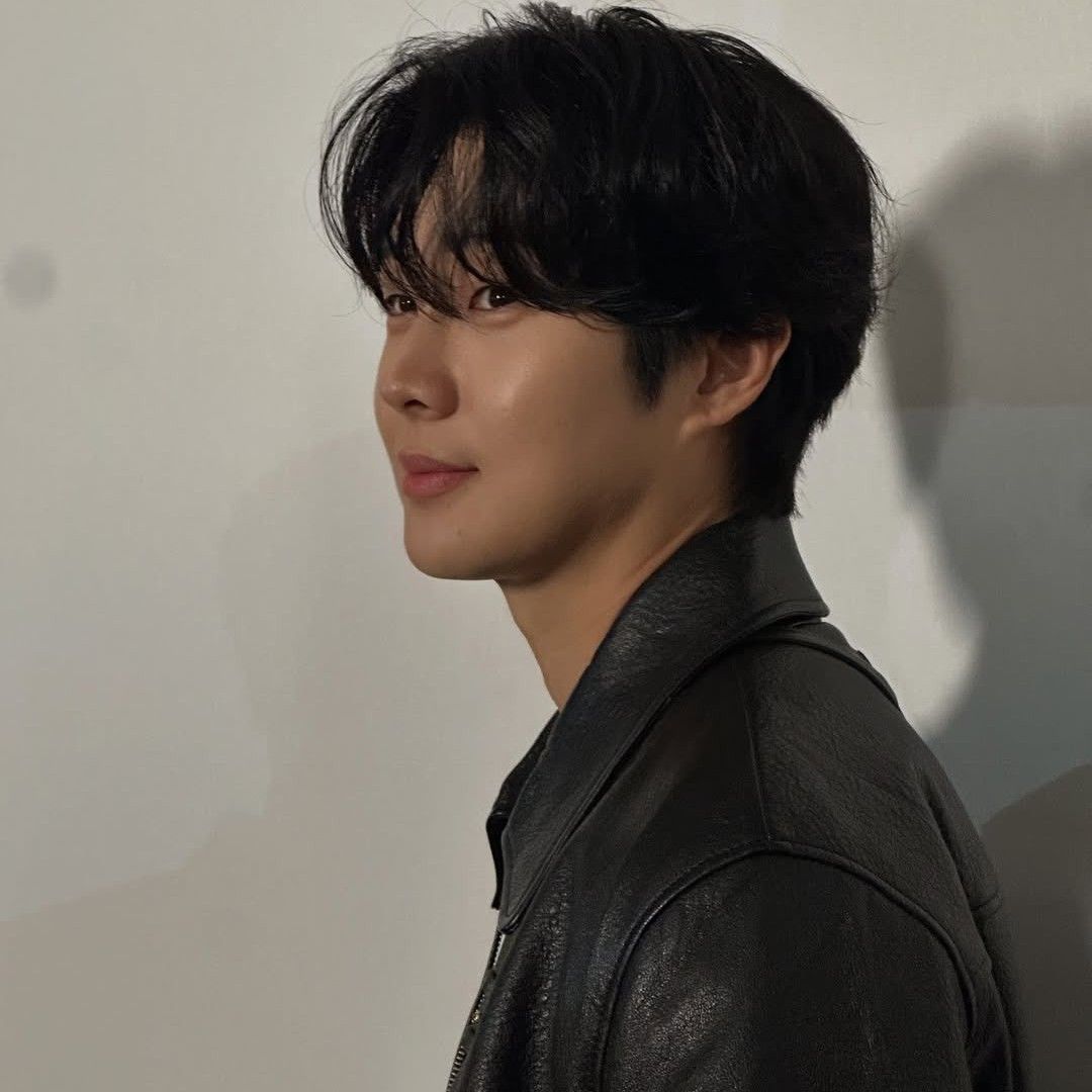 Behind-the-scenes cut of Choi Wooshik