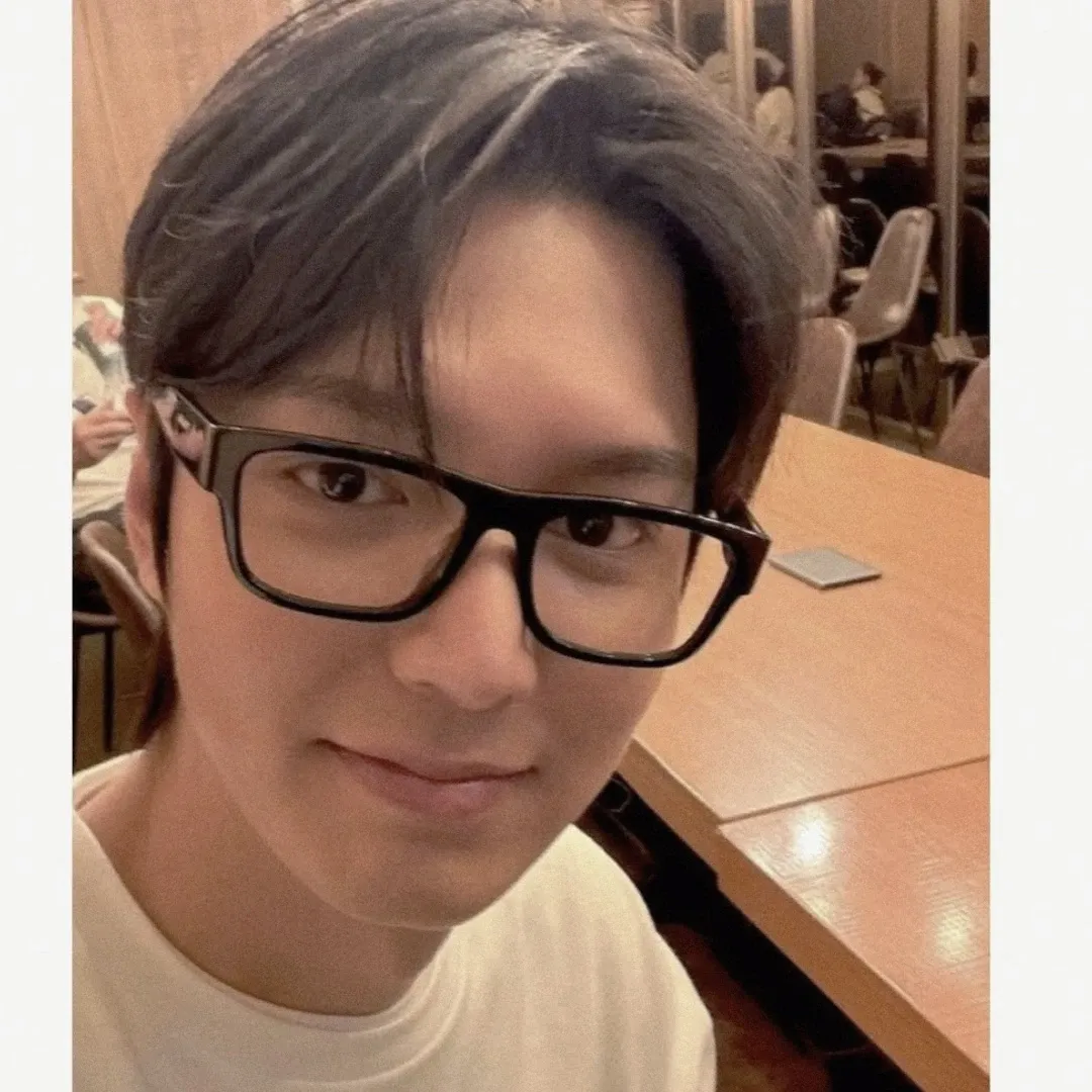 Recent activity shot of Lee Minho