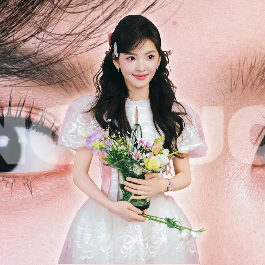 Latest photo of Zhang Ruonan