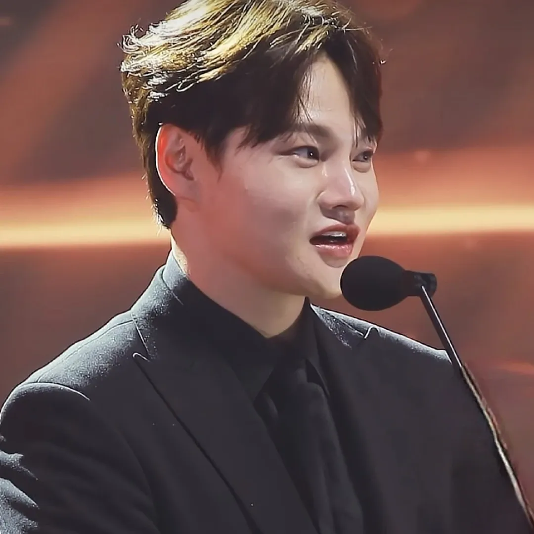 박서진의 비하인드 컷