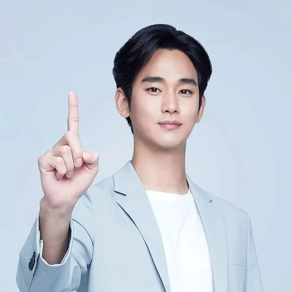 Recent activity shot of Kim Soohyun