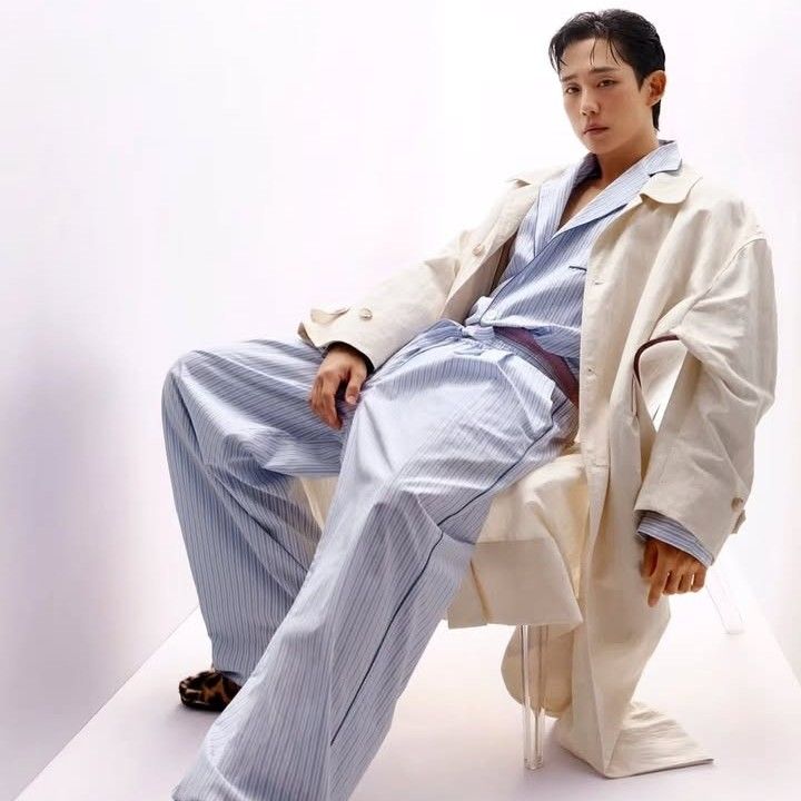 粉丝拍下的丁海寅瞬间