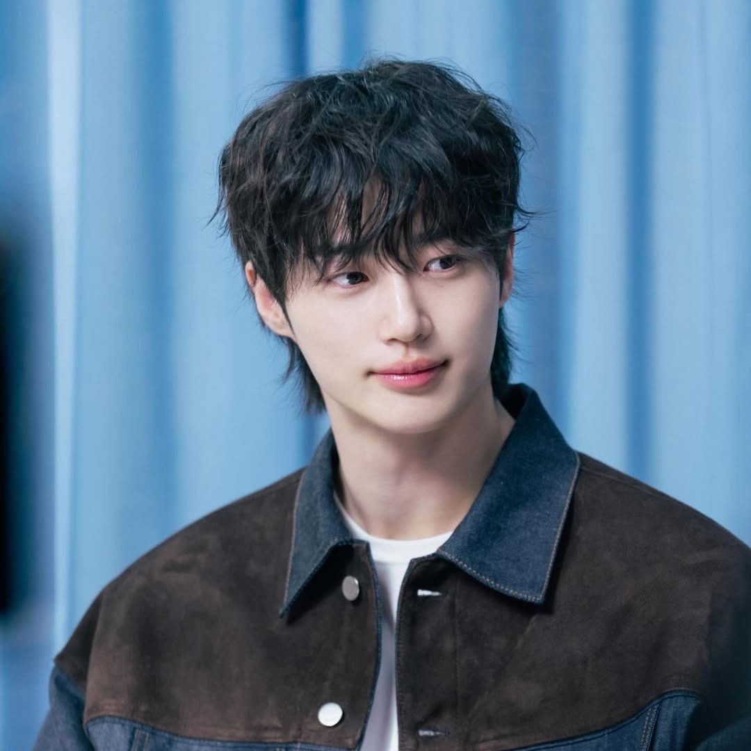 Latest photo of Byeon Wooseok