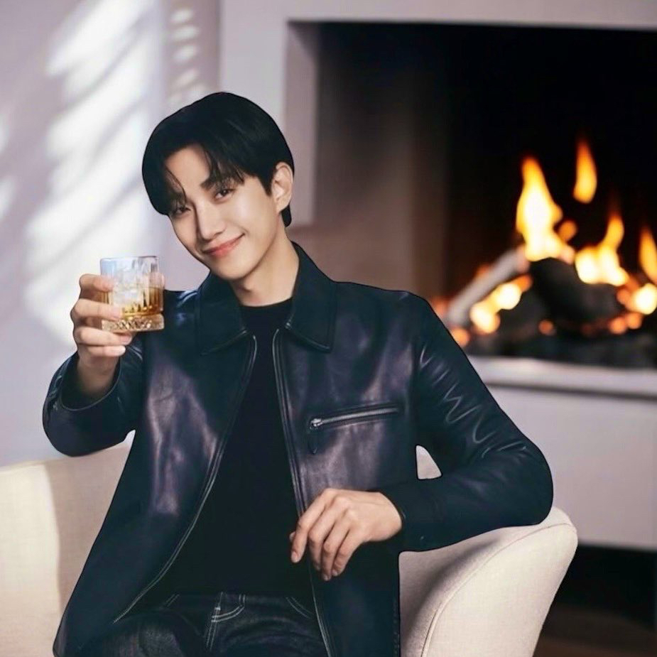 粉丝拍下的李俊昊瞬间