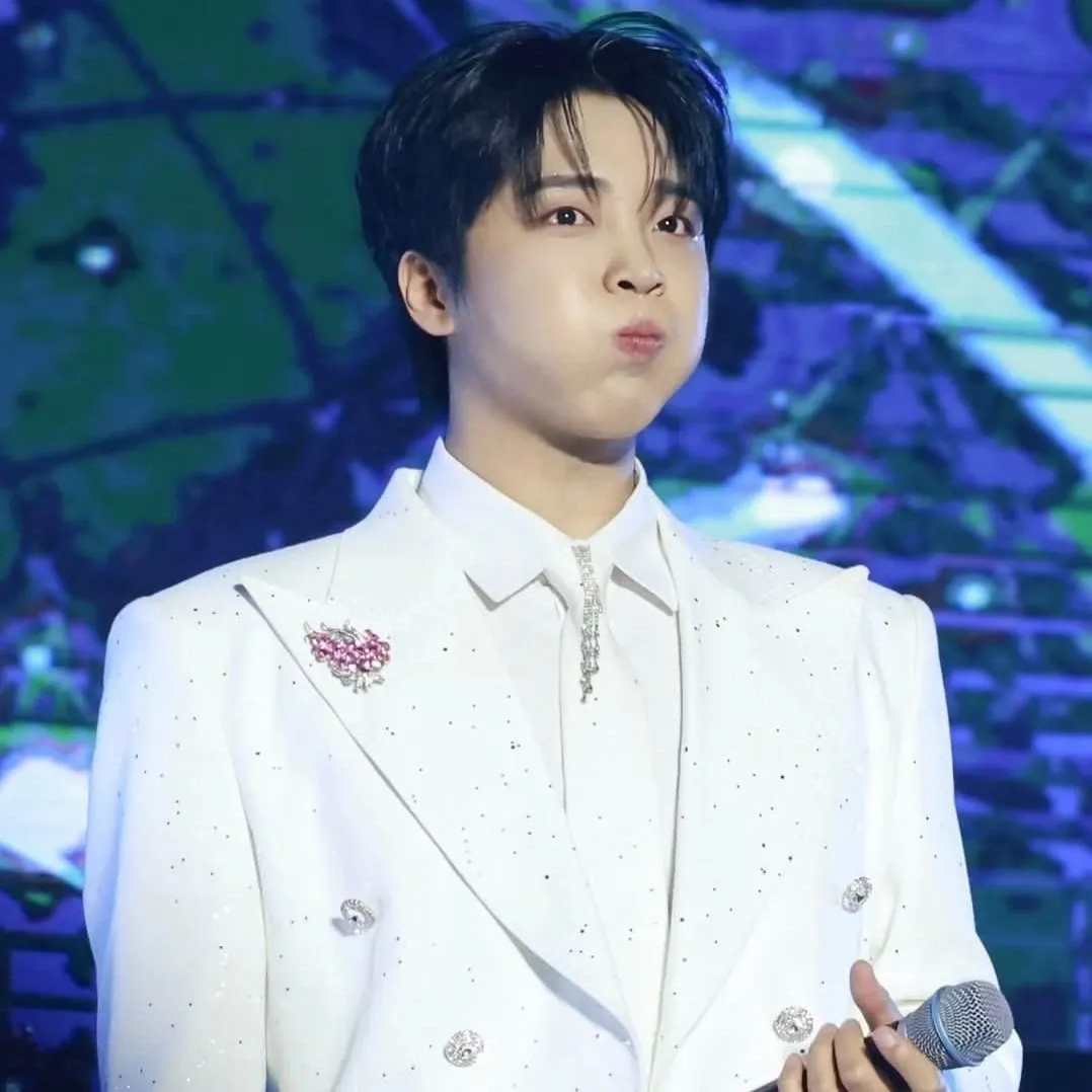 Recent activity shot of Hwang Yunsung
