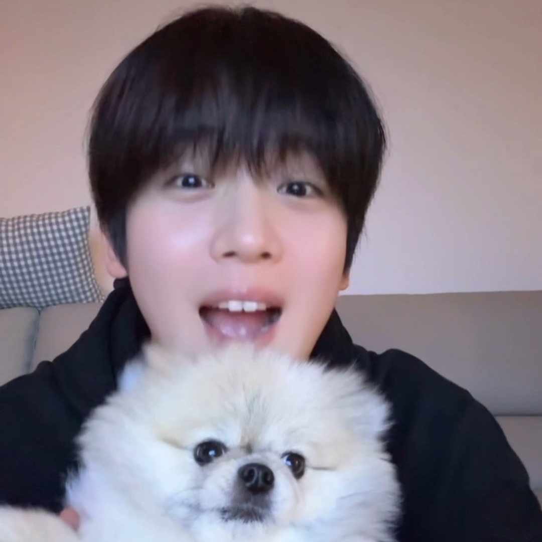 Recent activity shot of Kim Yohan