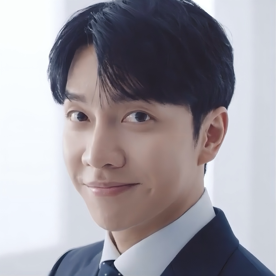 李昇基的最新照片