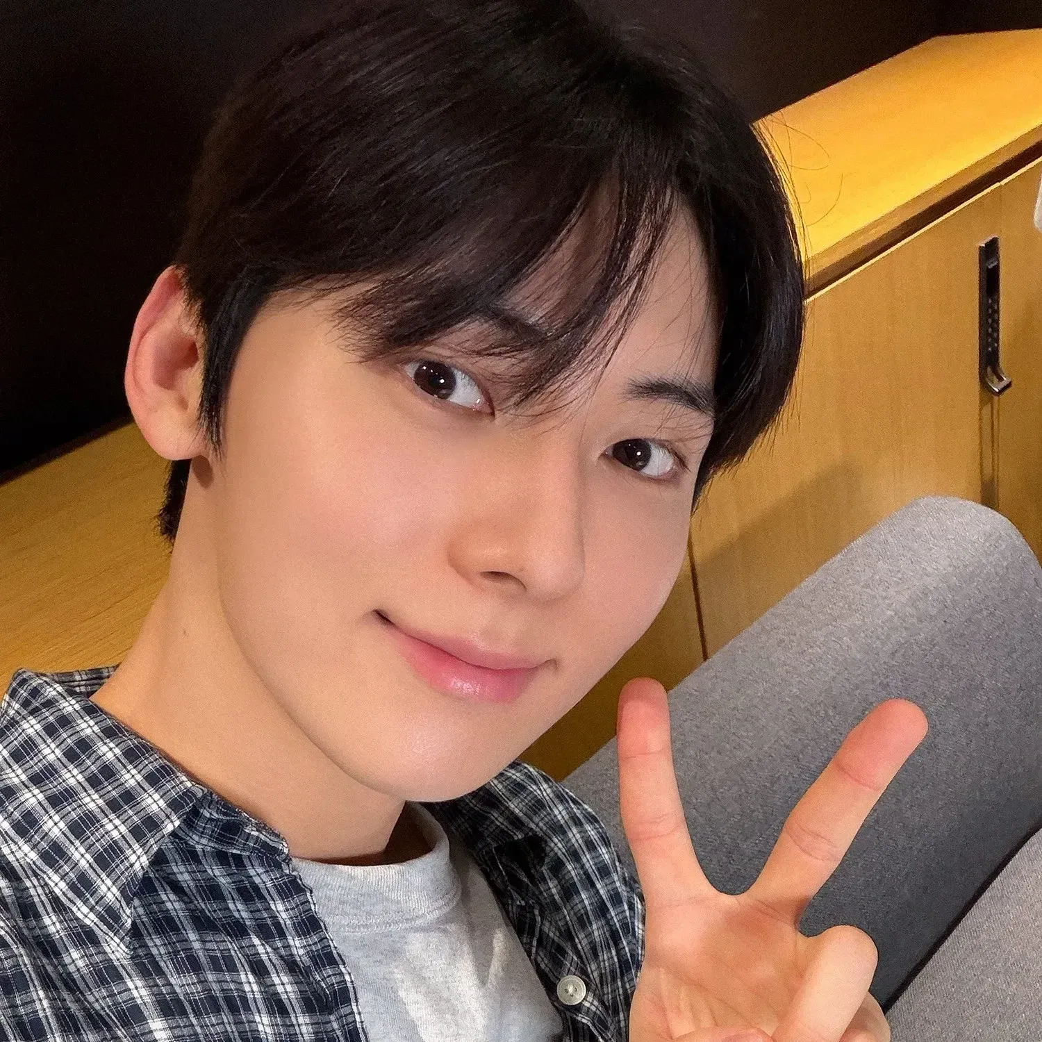 Latest photo of Hwang Minhyun