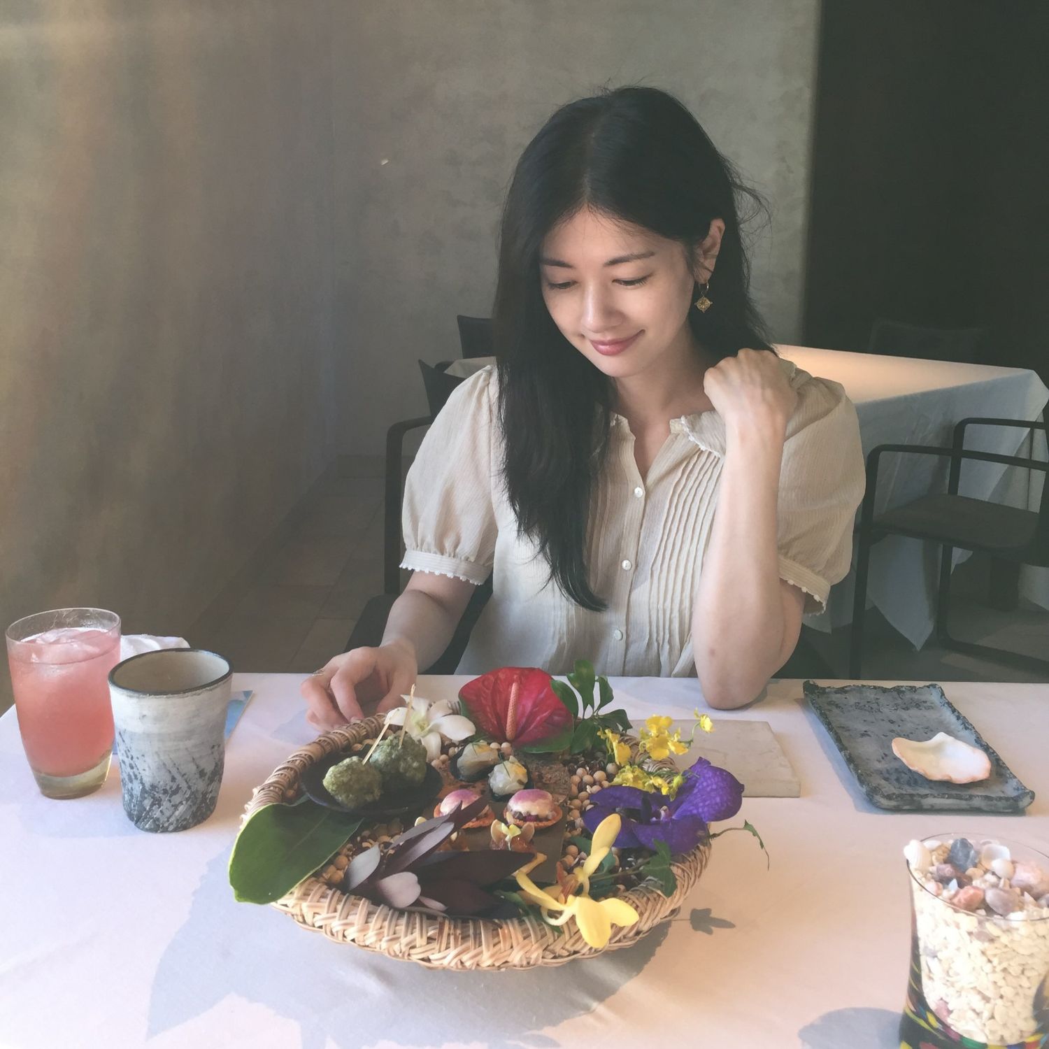 Behind-the-scenes cut of Jung Somin