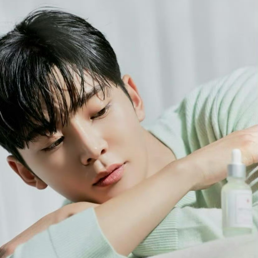 Cuplikan di balik layar dari Rowoon