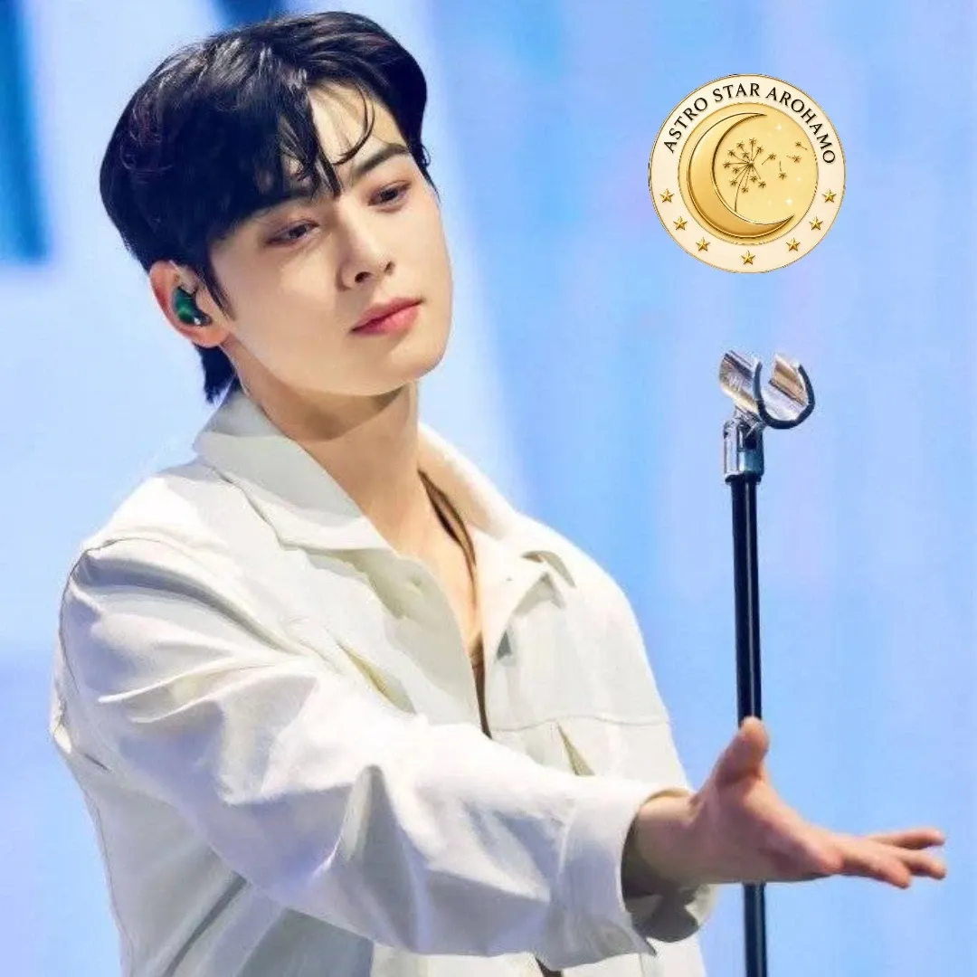 Behind-the-scenes cut of Cha Eunwoo