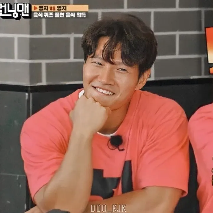 A moment captured by a fan of Kim Jongkook