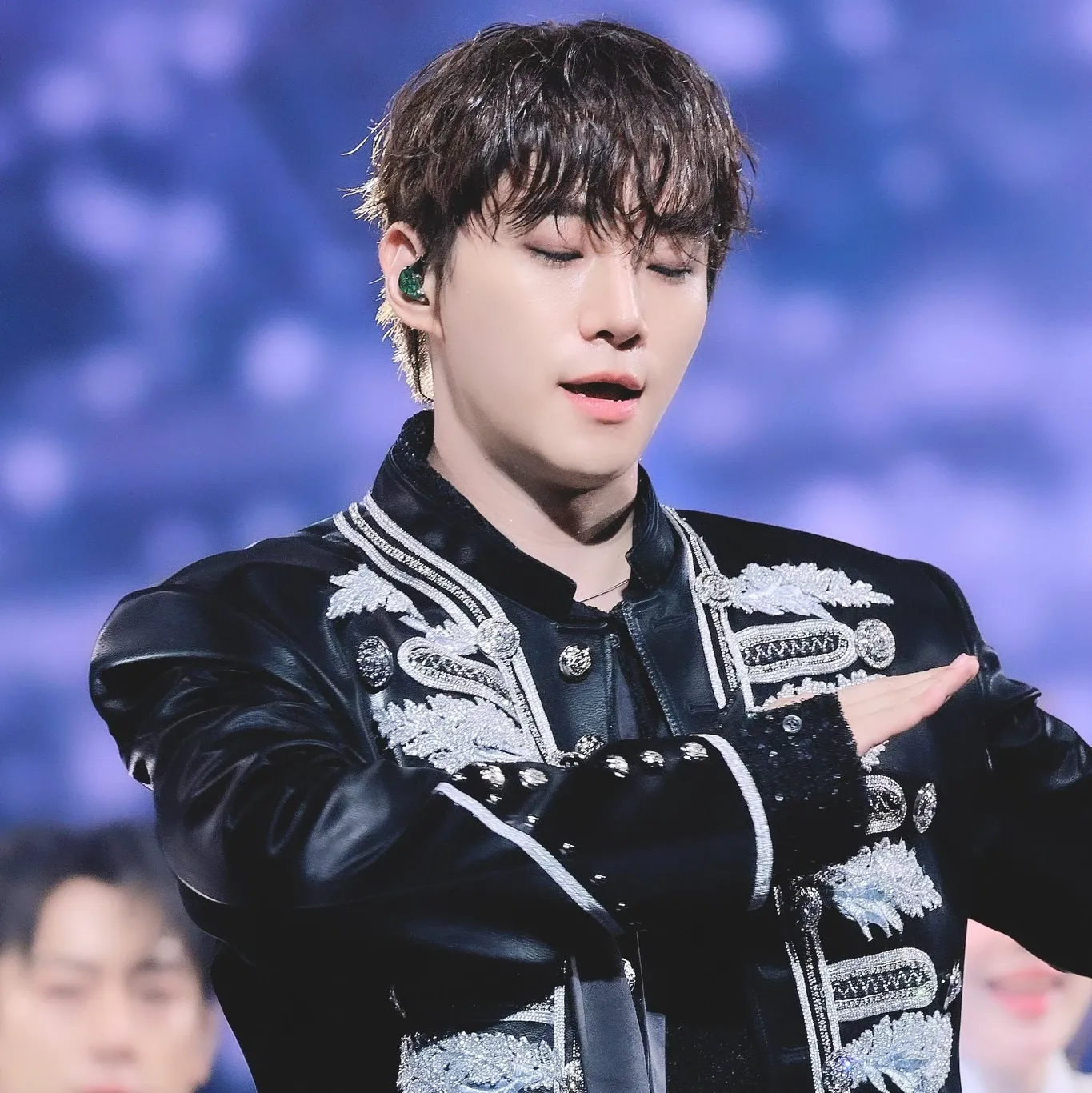 Foto kegiatan terbaru dari Lee Junho