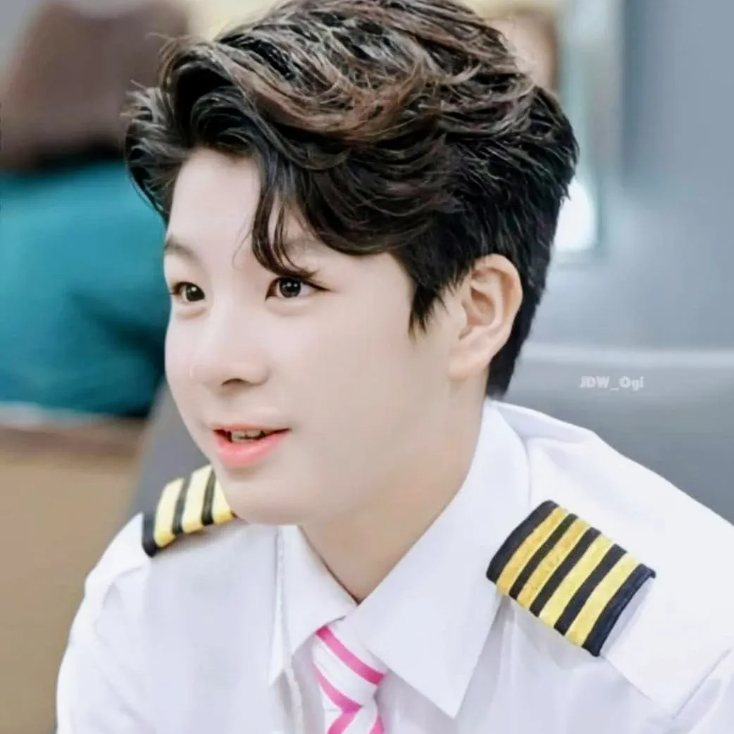 鄭東元的最新照片