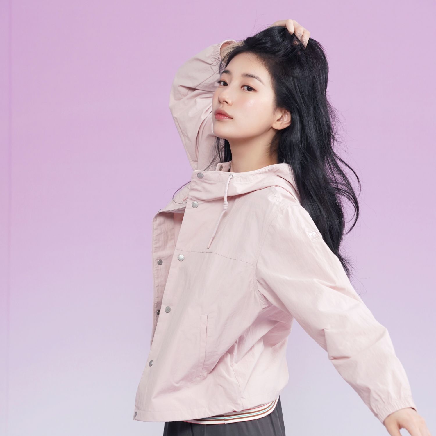 裴秀智的最新照片