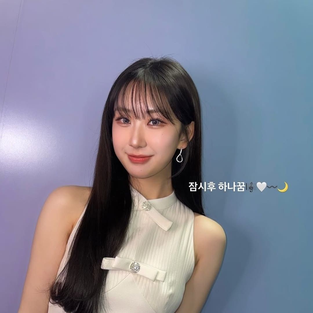 Foto kegiatan terbaru dari Jeon Yujin