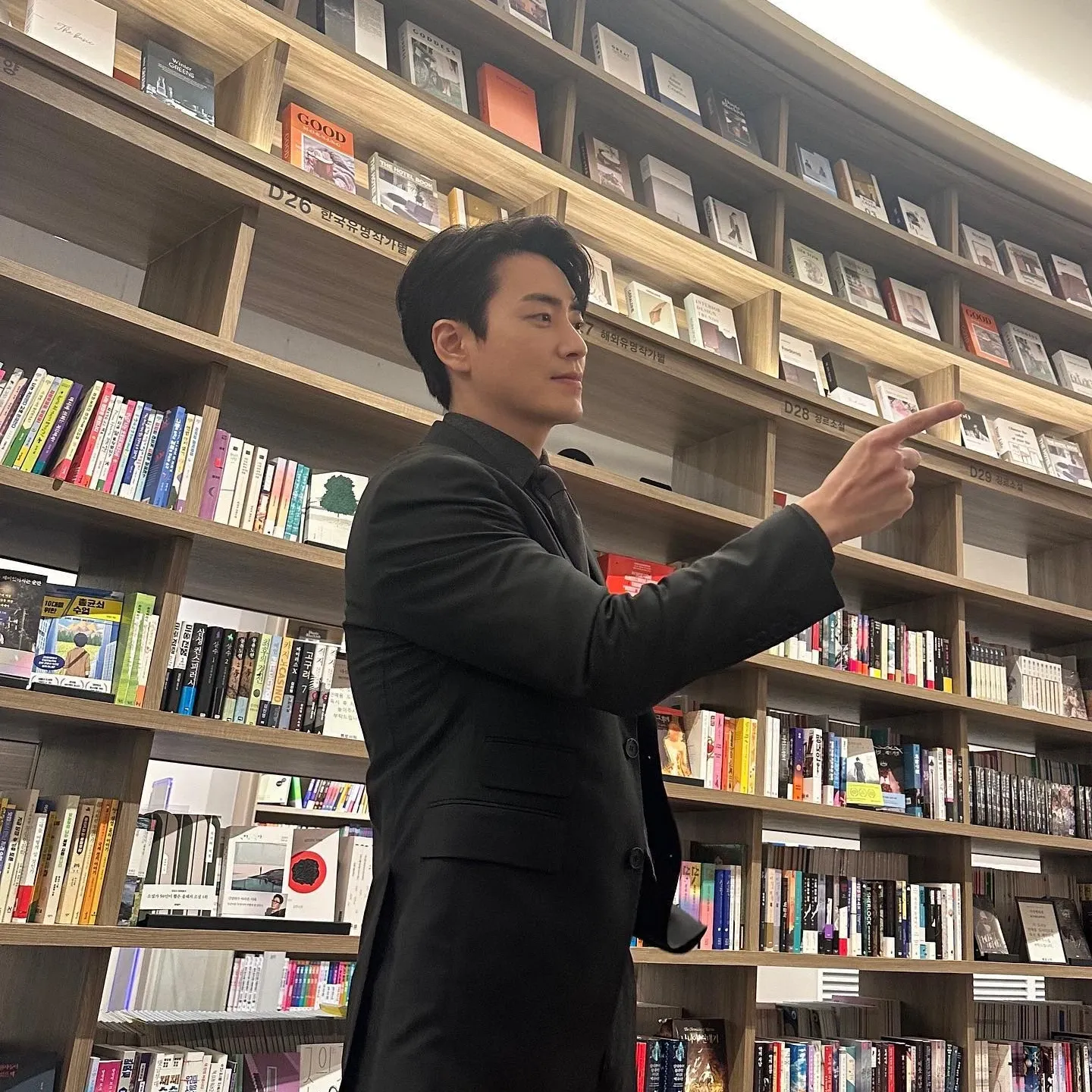 Recent activity shot of Lee Joonhyuk